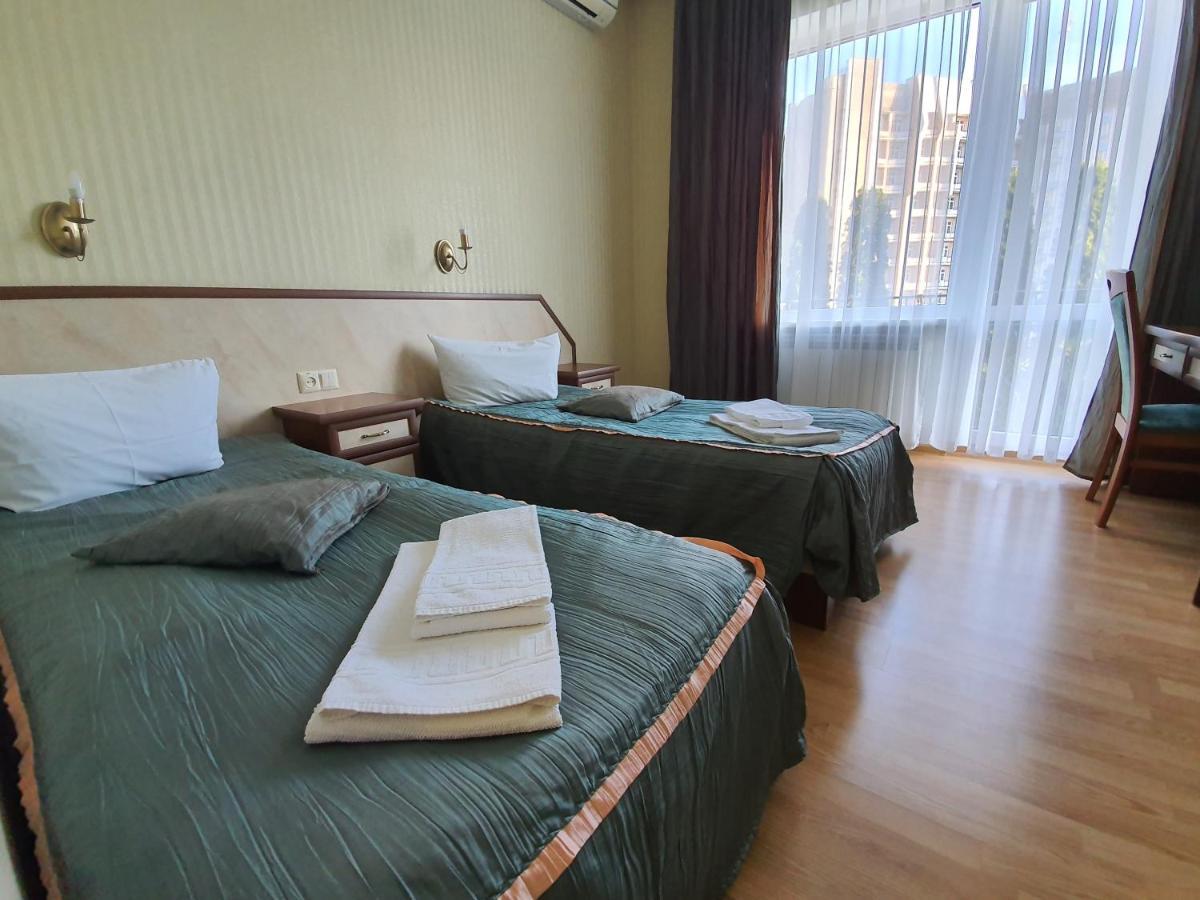 Hermes Resort Hotel With Medical Treatment Truskavets Eksteriør bilde