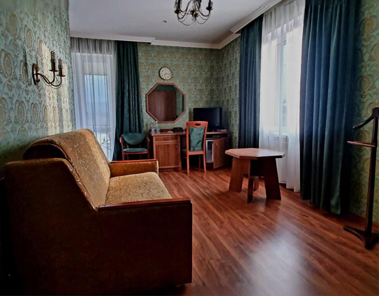 Hermes Resort Hotel With Medical Treatment Truskavets Eksteriør bilde